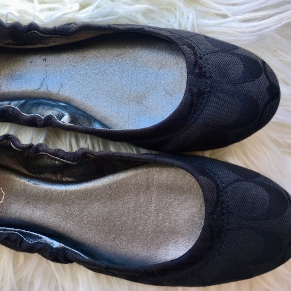 Authentic Coach Logo Ballet Flats 💕 - Picture 2 of 6